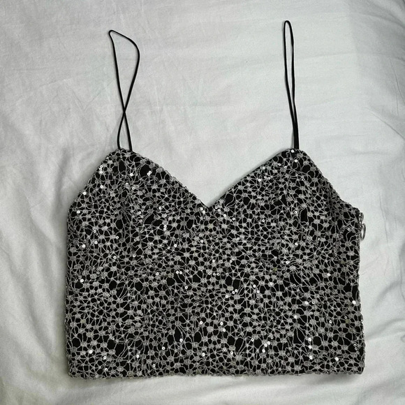 Line + Dot Metallic Sequin Black Crop Top - Picture 1 of 3